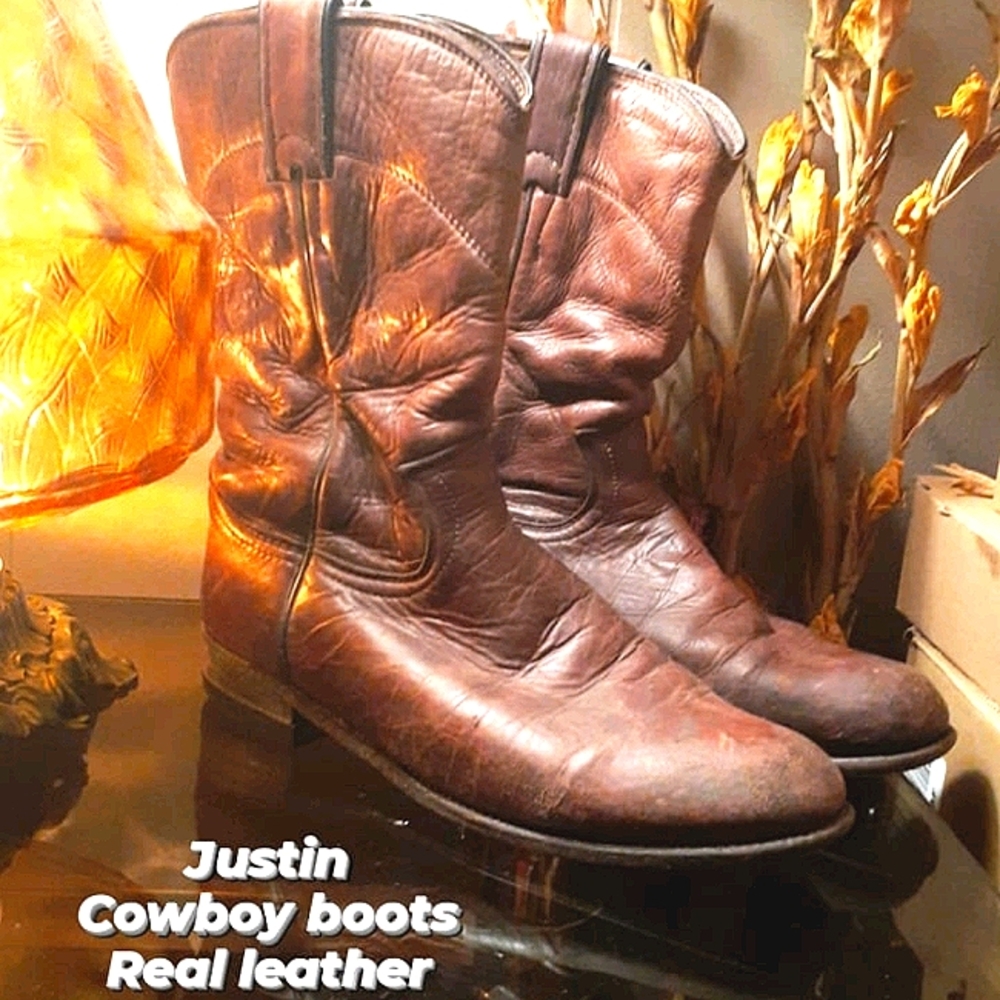 Justin :: Real Leather Cowboy Boots